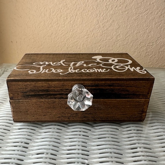 Wooden Ring Box - Picture 1 of 4